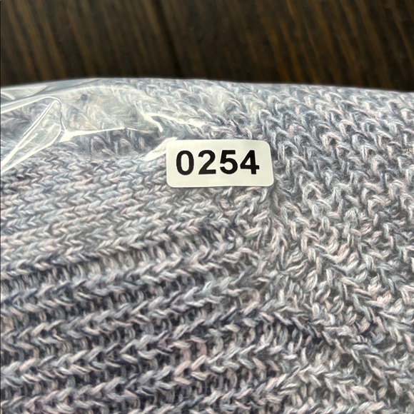 Loft side button crewneck sweater - Picture 8 of 8